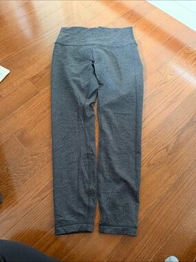 Lululemon Heathered Charcoal High-Waist Leggings size 6